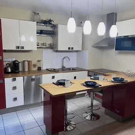 Appartamento Charme Et Passion By Uta House Saint-Denis  Esterno foto