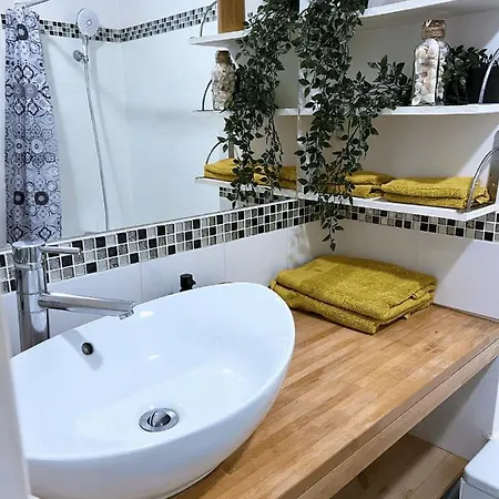 Appartamento Charme Et Passion By Uta House Saint-Denis  Esterno foto